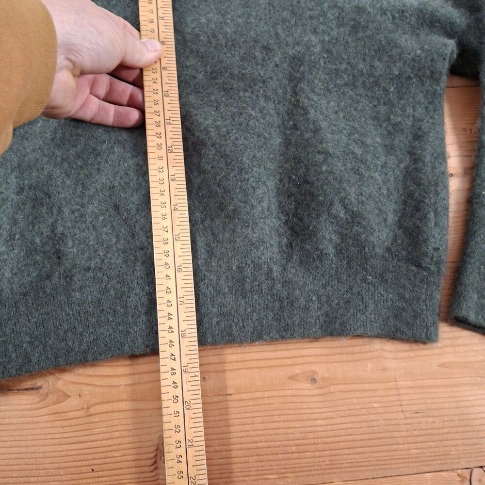 tahari cashmere sweater womens medium Green - Picture 3 of 5